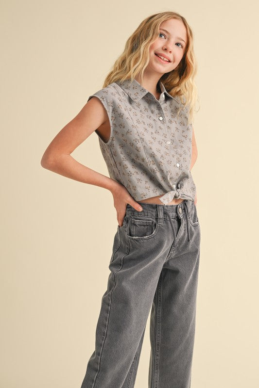 Button Up Crop