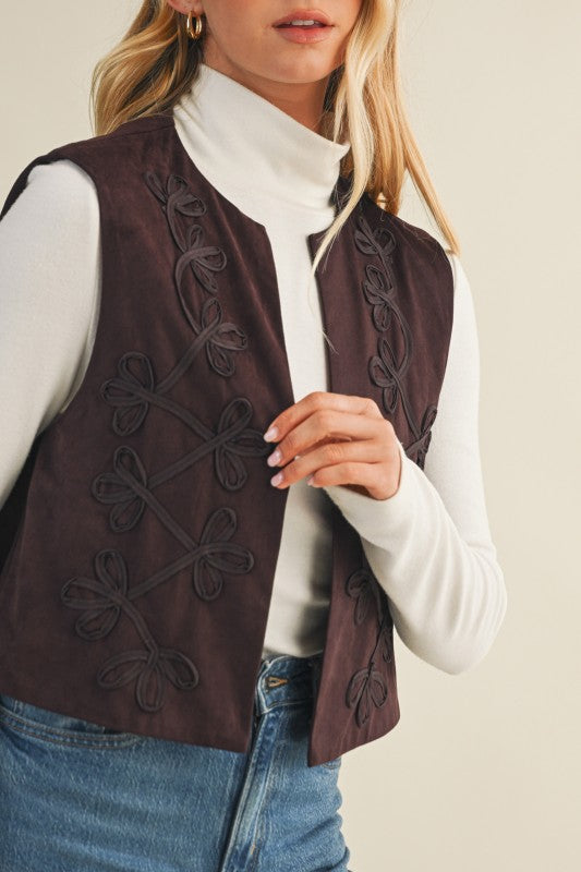 Embroidered Sleeveless Vest