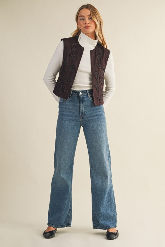 Embroidered Sleeveless Vest