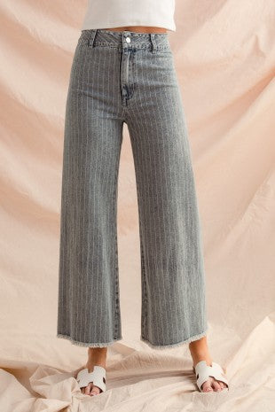 Frayed Hem Denim Pants