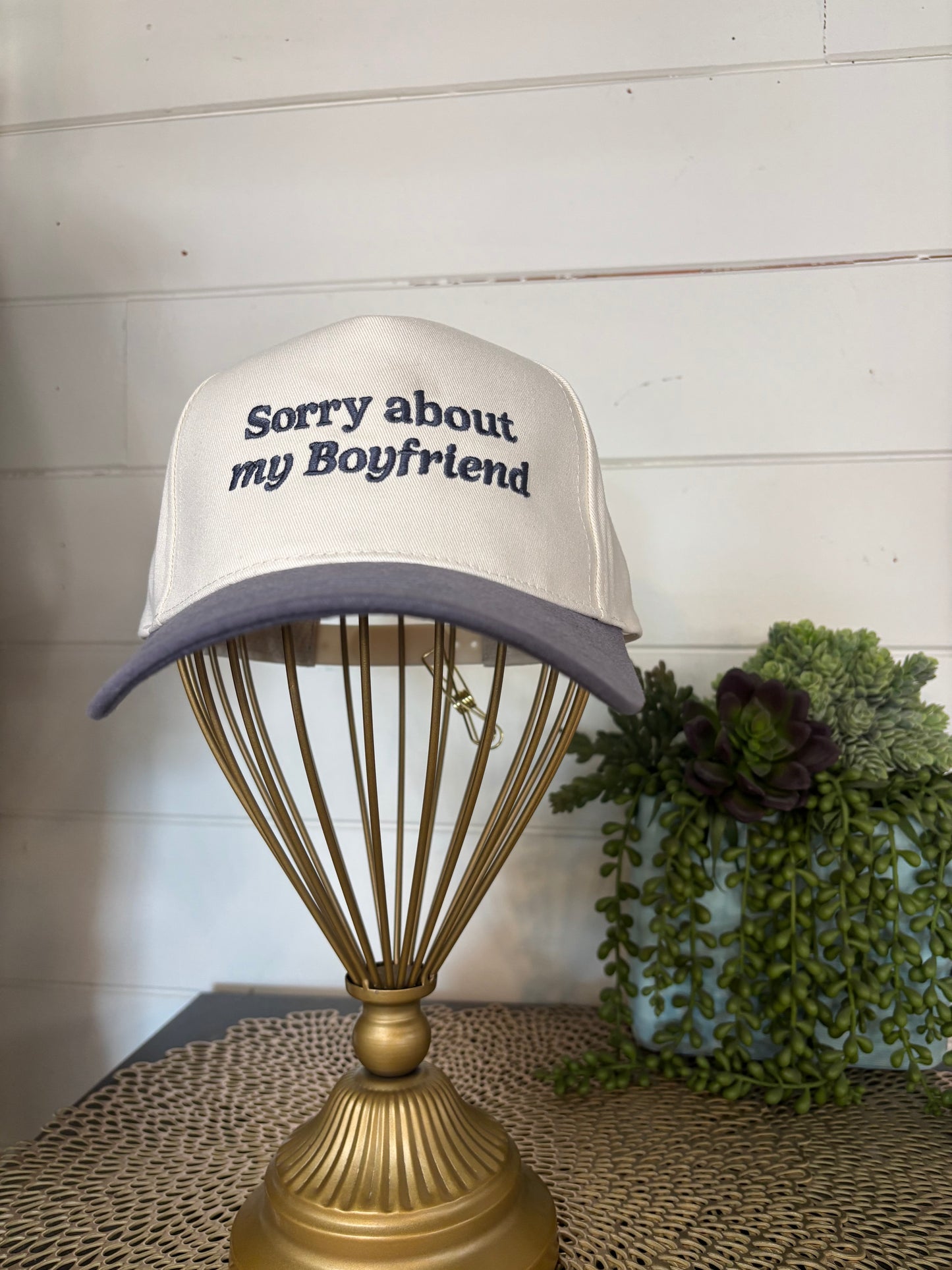 Gray Sorry Boyfriend