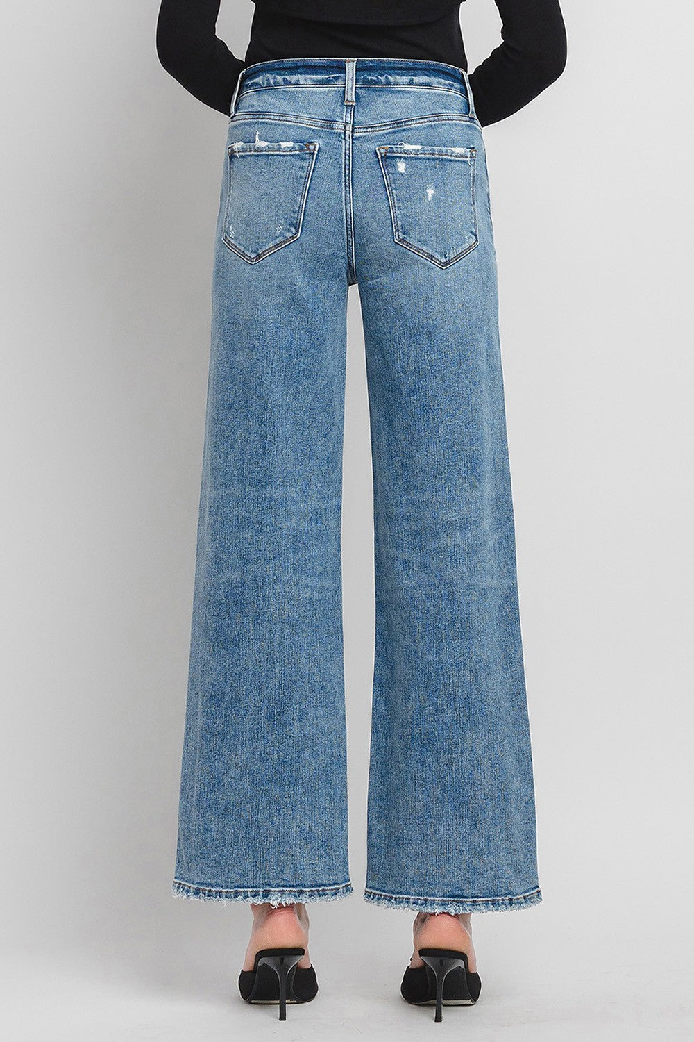 High Rise Loose Fit Jeans