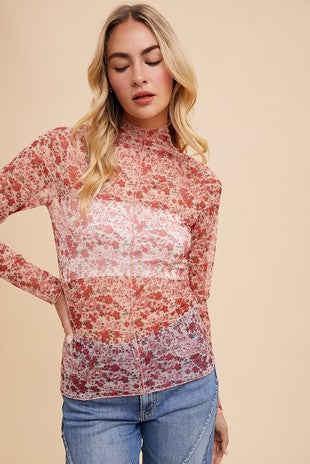 Floral Lettuce Edge Top