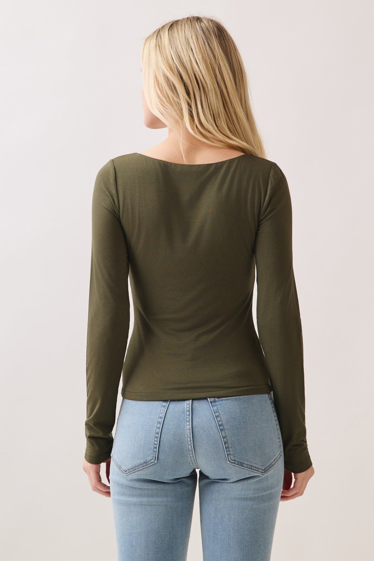 Long Sleeve Square