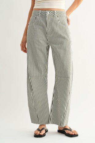 Barrel Seams Jean