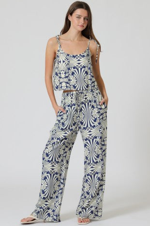 Shoulder Tie Pants Set