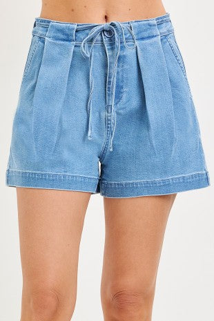 Relaxed Pleated Shorts