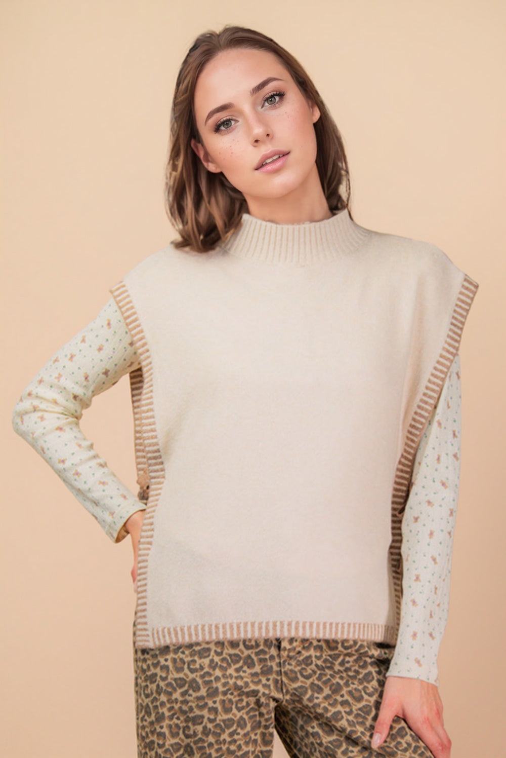 Side Tie Sweater Vest
