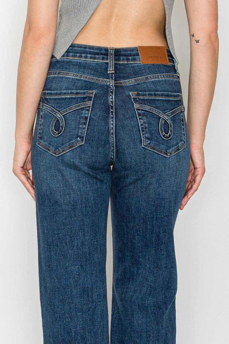 Relaxed Flare Jeans
