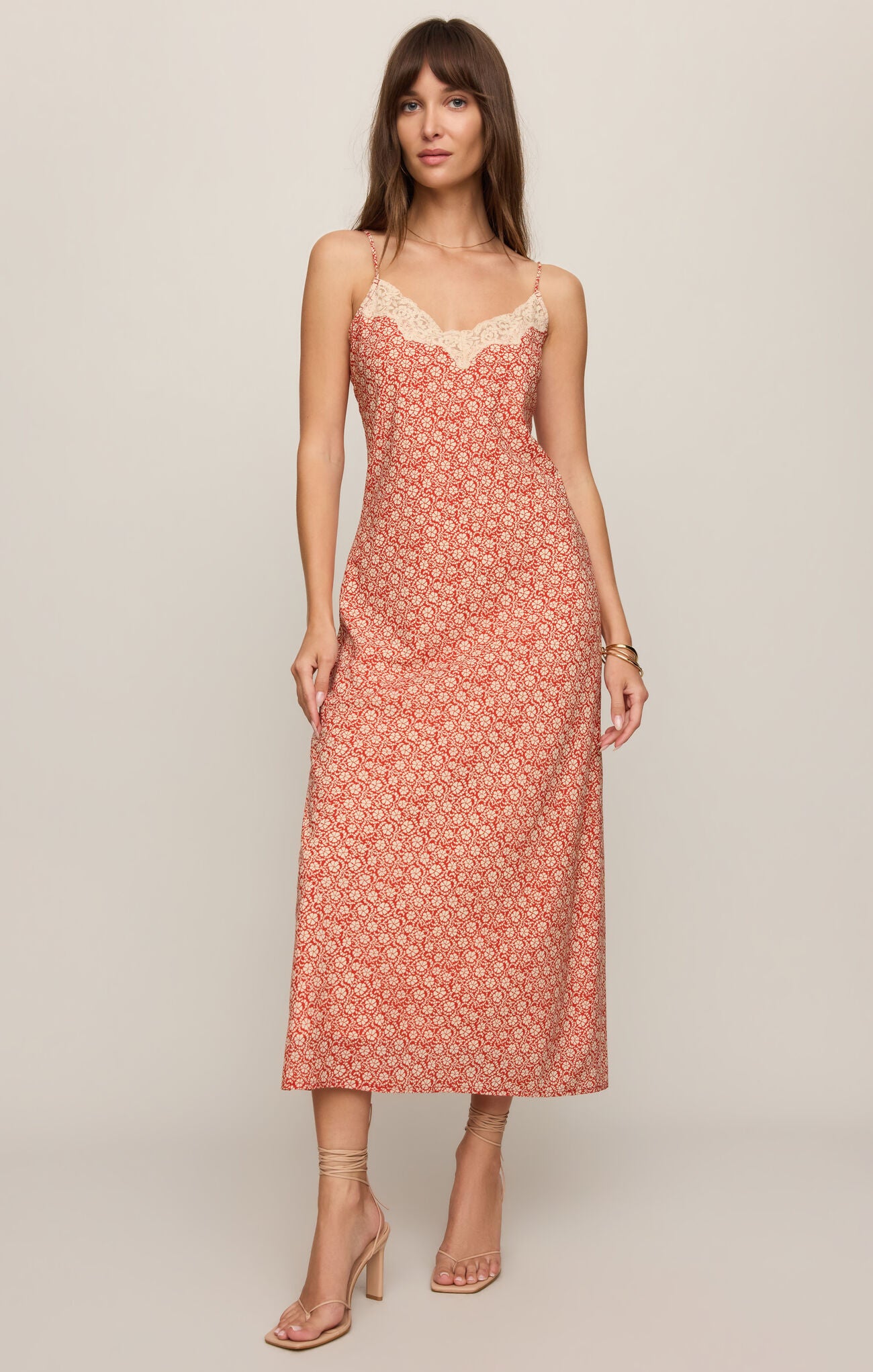 Emela Iris Floral