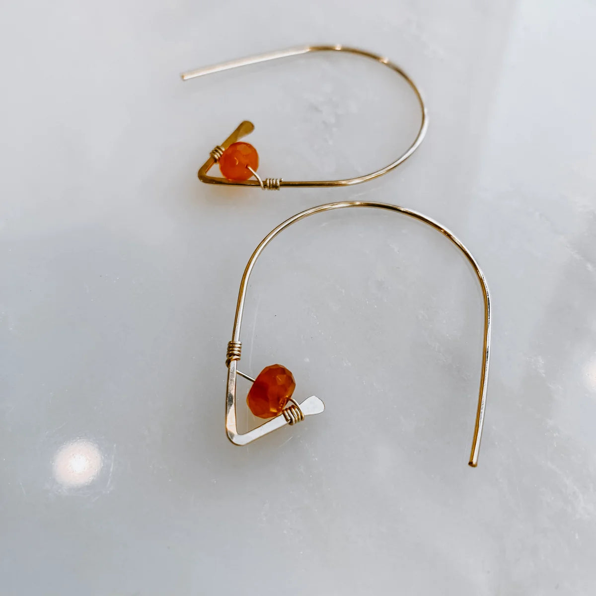 Curved Carnelian Threader