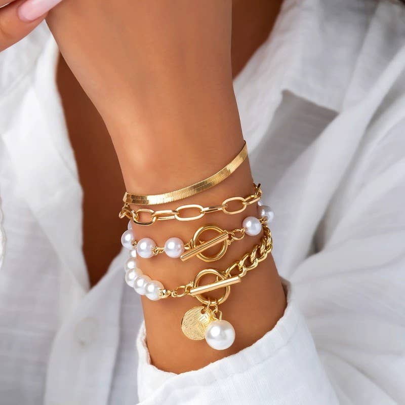Multilayer Pearl Bracelet