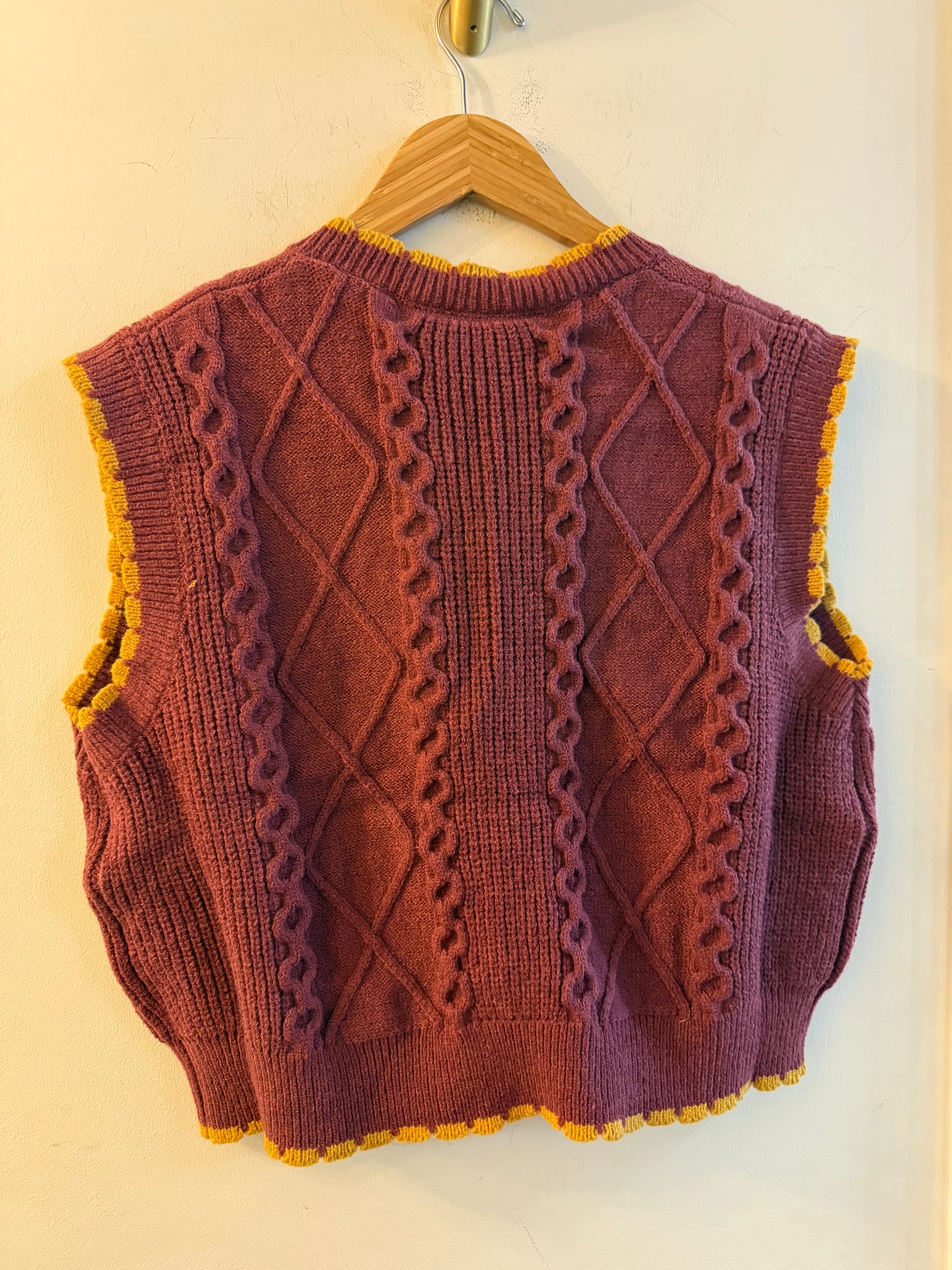 Small Cable Vest
