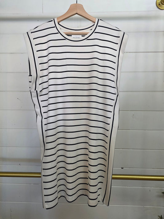 Avelin Dress