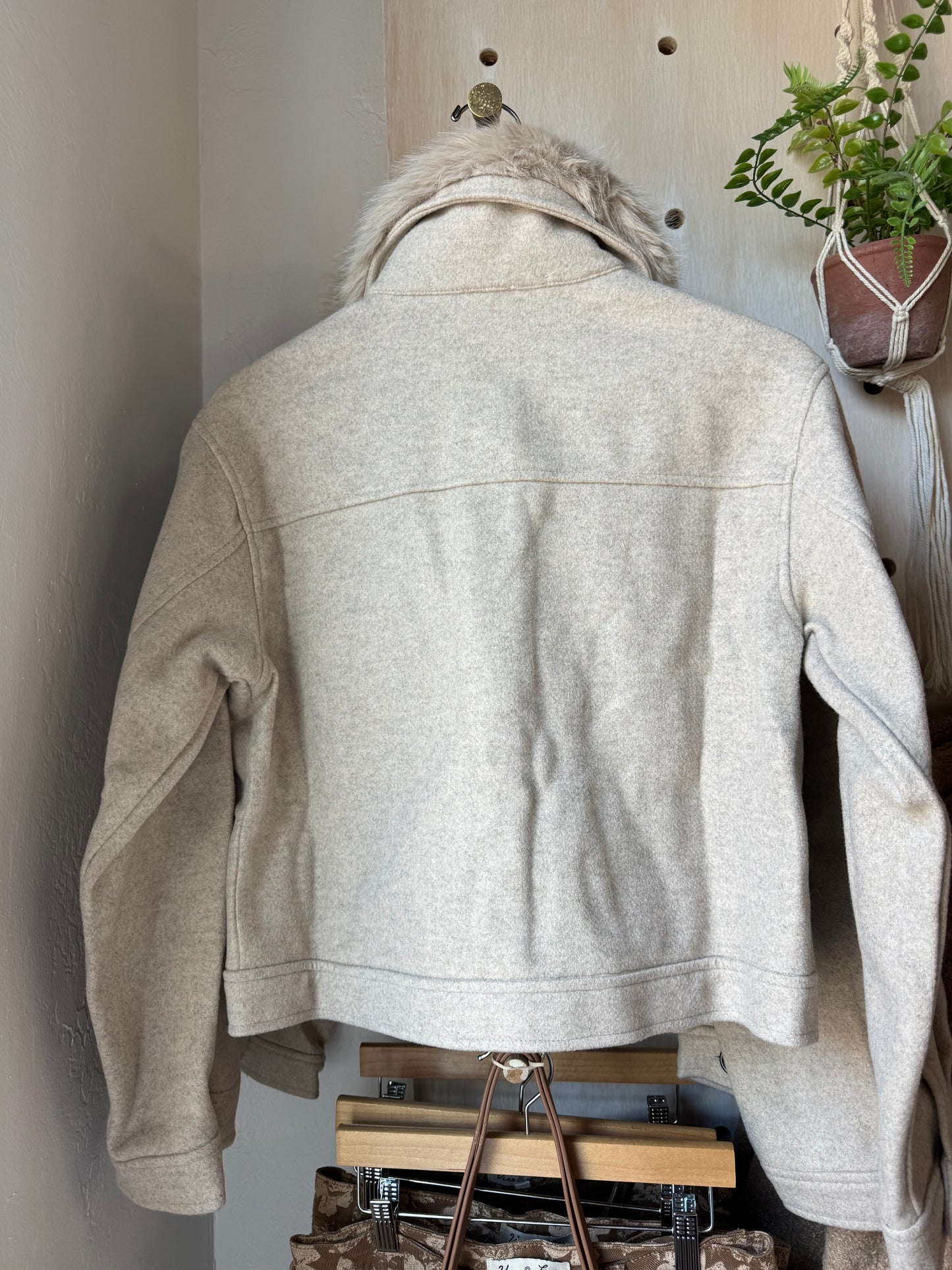 Fluffy Collar Jacket