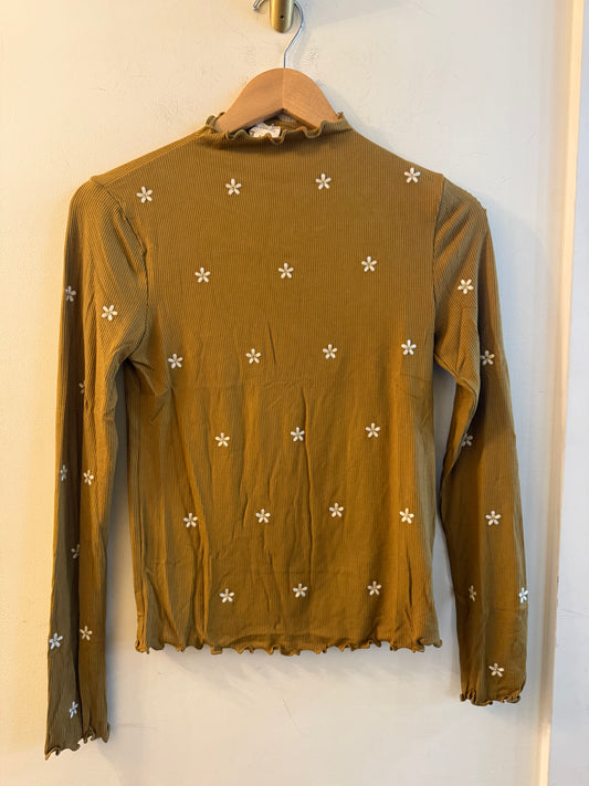Cabbage Hem Embroidered Top