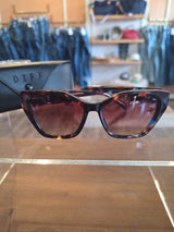 Evie Confetti Tortoise