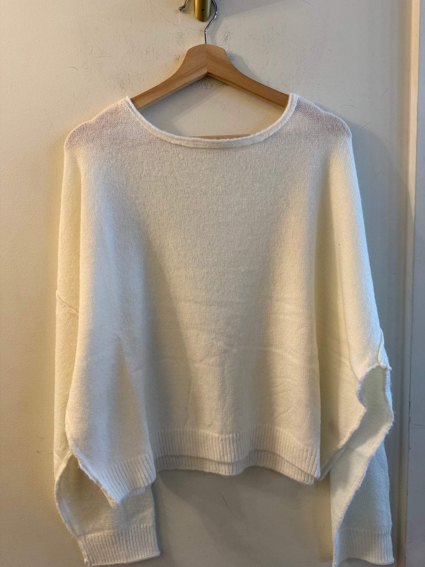 Roll Edge Cashmere