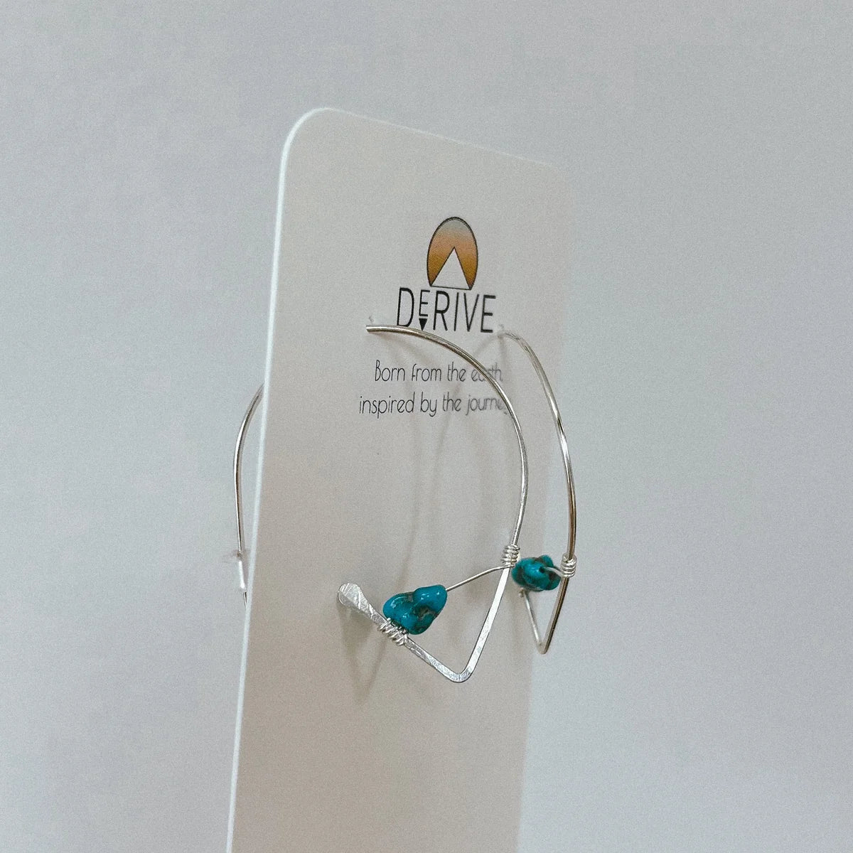 Curved Turquoise Threader