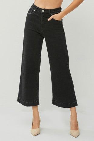 Ankle Wide-Leg Jeans